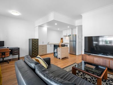 1/128 Brown Street, East Perth WA 6004