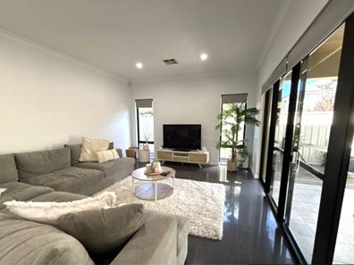 37B Hamilton Street, Stirling WA 6021
