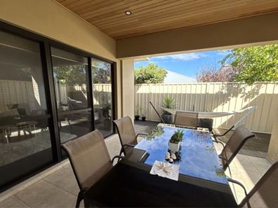 37B Hamilton Street, Stirling WA 6021