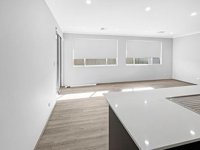 92 Aduro St, Eglinton WA 6034