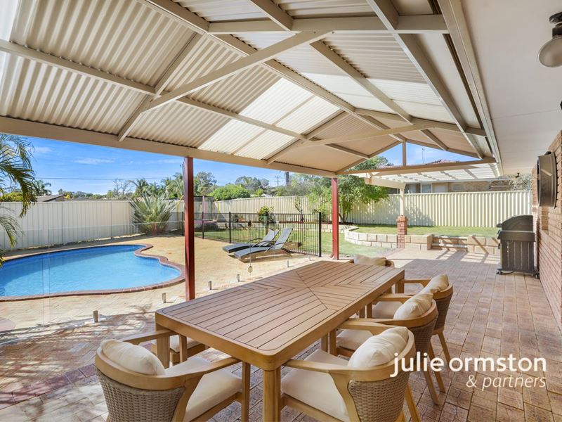 1 Adelaide Circle, Craigie