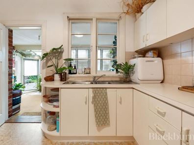 92 Holland Street, Wembley WA 6014