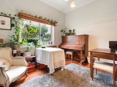 92 Holland Street, Wembley WA 6014