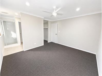 16 Kidrak Street, Madora Bay WA 6210