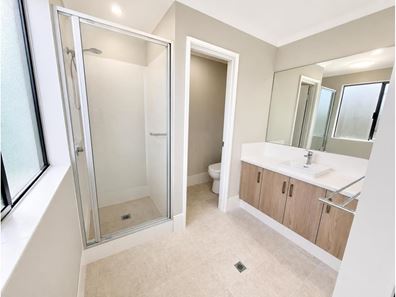 16 Kidrak Street, Madora Bay WA 6210