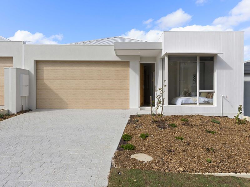 2c Eddington Road, Warwick WA 6024