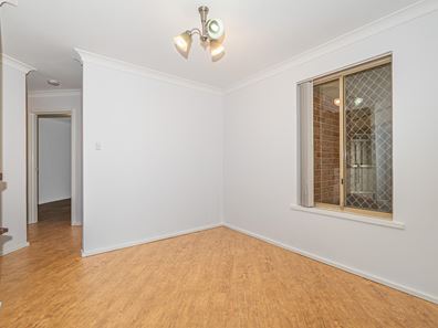 21 Mandarin Way, Seville Grove WA 6112