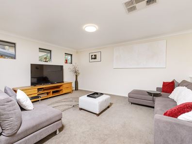 1/91 Monash Avenue, Como WA 6152