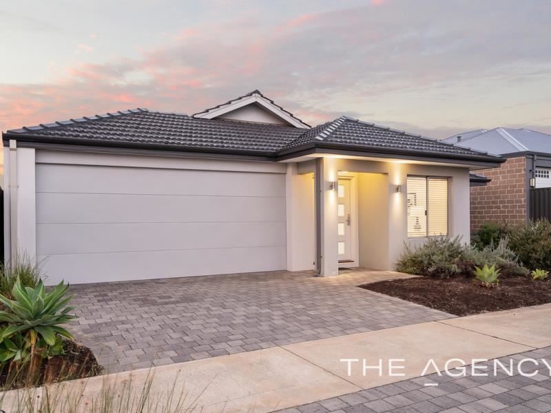 6 Lican Street, Treeby WA 6164