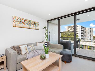 74/1 Rowe Avenue, Rivervale WA 6103