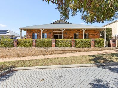 6 Wagtail Pass, Joondalup WA 6027