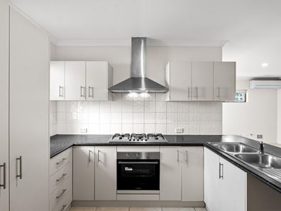 2A Koorooda Road, Nollamara WA 6061