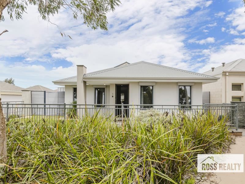 1 Maggs Brace, Ellenbrook WA 6069