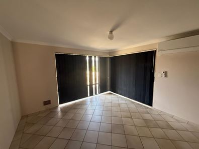 10 Rainier Close, Ballajura WA 6066