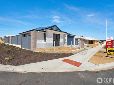 17 Sugargum Approach, Hammond Park WA 6164