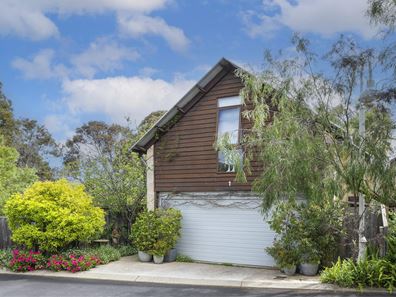 1/37 Village Green, Margaret River WA 6285