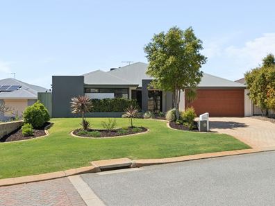 1 Eton Court , Parmelia WA 6167