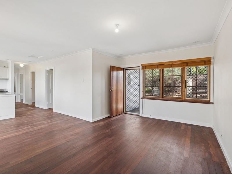 21 Hartley Street, Coolbellup WA 6163