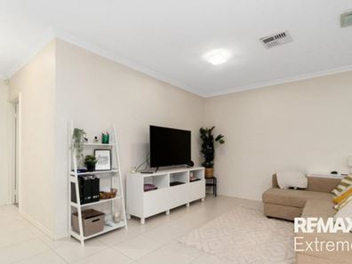 1/77 Crimea Street, Morley WA 6062