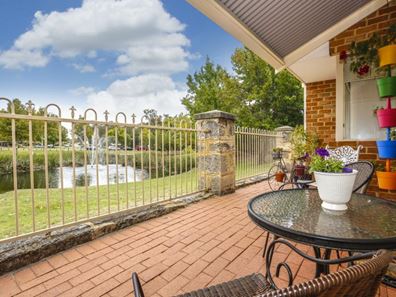 430 Summerlakes Parade, Ballajura WA 6066