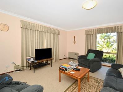 2/42 Collingwood Road, Mira Mar WA 6330