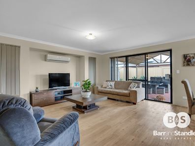 14 Carlingford Court, Australind WA 6233