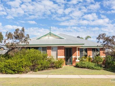 18 Derricap Avenue, Ellenbrook WA 6069