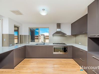 231 Santa Barbara Parade, Jindalee WA 6036