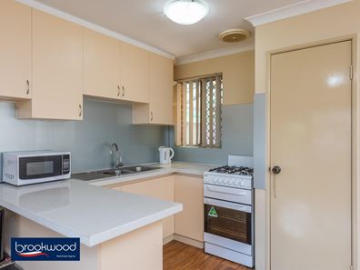 16A Templeman Place, Midland WA 6056