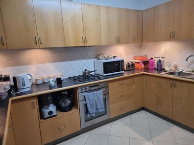 10 Ash Way, Morley WA 6062