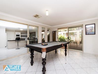 31 Lydiard Retreat, Canning Vale WA 6155