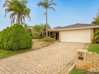 13 Southpointe Crescent, Ballajura WA 6066