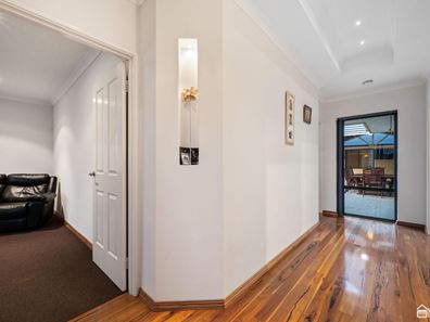 24 Plaistowe Boulevard, Byford WA 6122