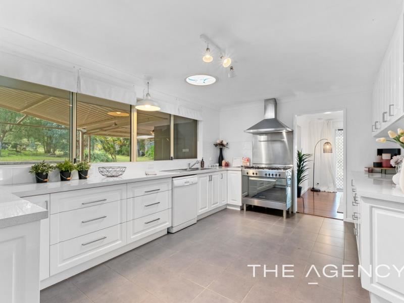 23 Glenwood Avenue, Helena Valley