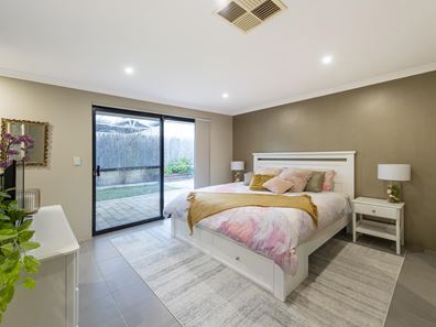 31 Battrass Loop, Baldivis WA 6171