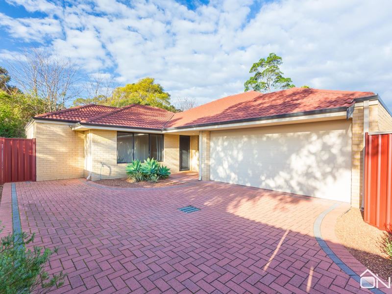 12A Toorak Road, Armadale
