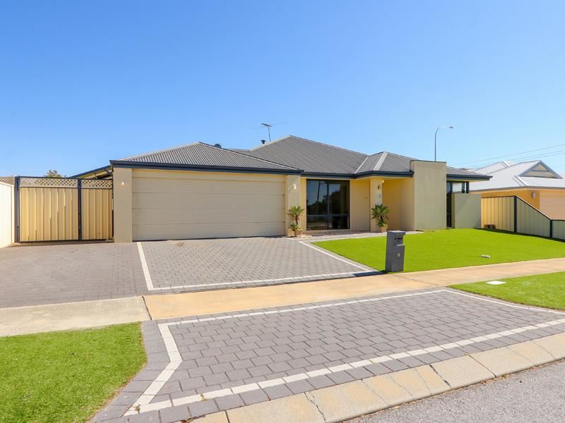 33 Leichhardt Crossing, Hammond Park