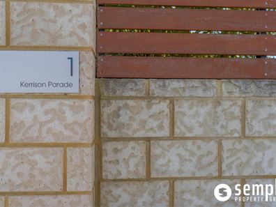 1 Kerrison Parade, Seville Grove WA 6112