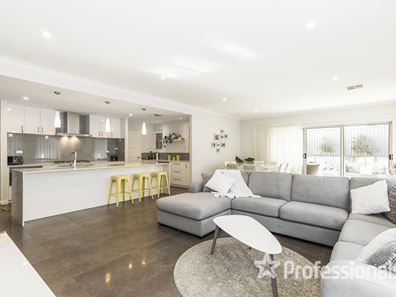 5 Wychall Way, Aveley WA 6069