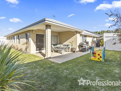 5 Wychall Way, Aveley WA 6069