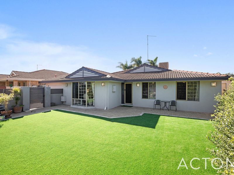 22 Fenimore Avenue, Lake Coogee