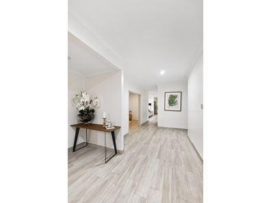 16 Adenine Bend, Piara Waters WA 6112