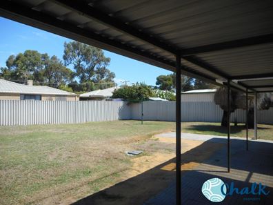 13 Voyager Court, Cooloongup WA 6168