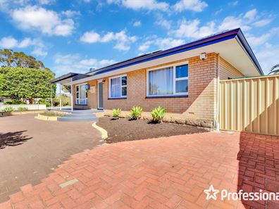 2 Probert Road, Thornlie WA 6108