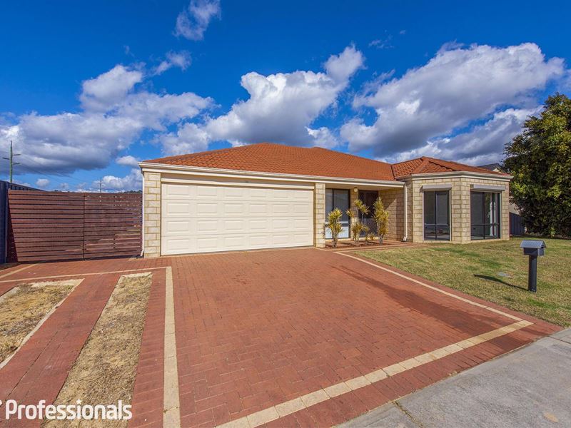 30 Araucaria Boulevard, Byford WA 6122