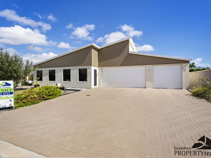 61 Wave Crest Circle, Drummond Cove
