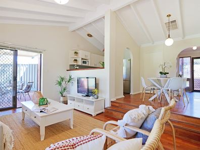 3/282 Ravenscar Street, Doubleview WA 6018