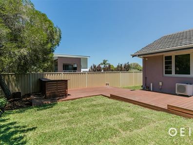 35 Beaconsfiled Street, St James WA 6102