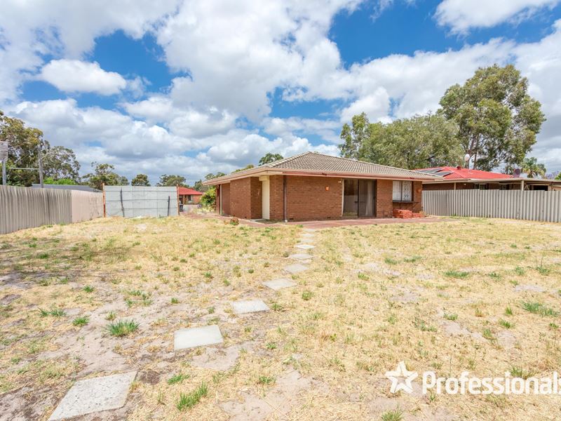 4 Knott Court, Camillo