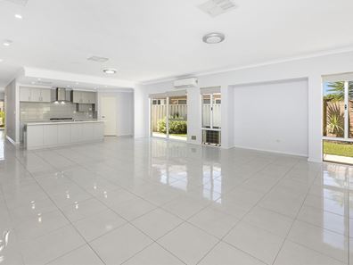 20 Crouch  Place, Canning Vale WA 6155